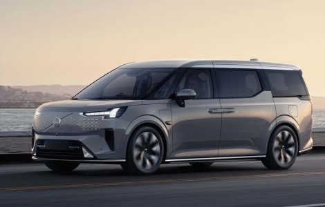 Primul monovolum Volvo este aici: EM90 are 738 km autonomie