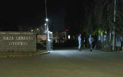 Alți 86 de cetățeni români...