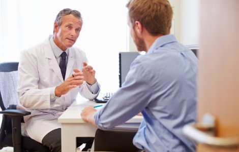 5 manifestări fizice la bărbați care nu ar trebui trecute cu vederea