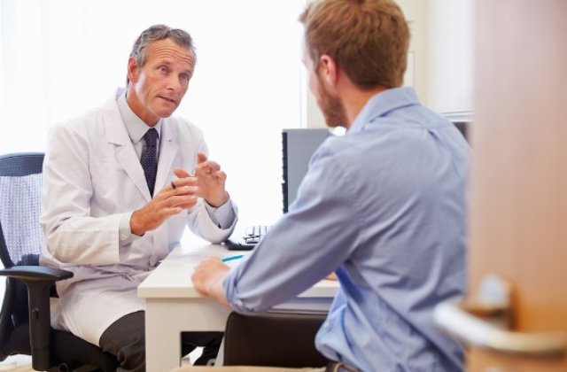 5 manifestări fizice la bărbați care nu ar trebui trecute cu vederea