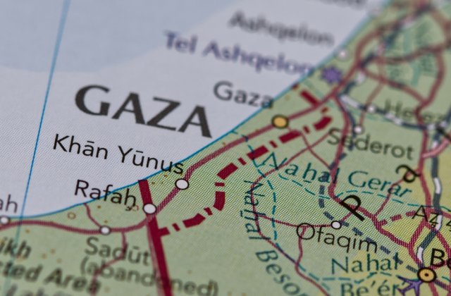 Israelul a permis intrarea a 140.000 de litri de combustibil &icirc;n F&acirc;șia Gaza