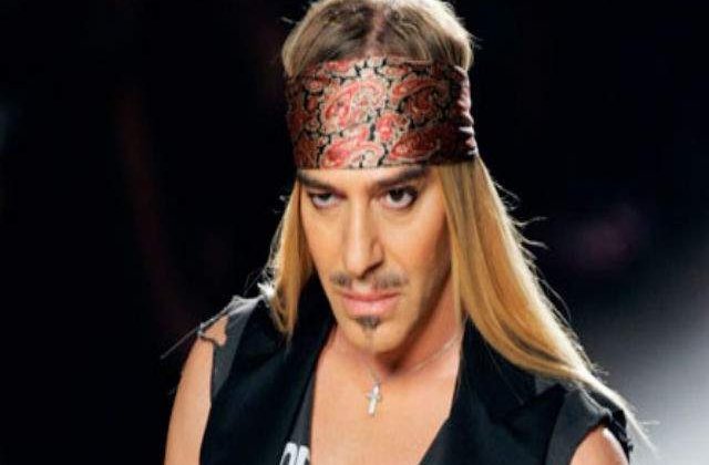 John Galliano, condamnat sa plateasca casei Dior o amenda de 1 euro