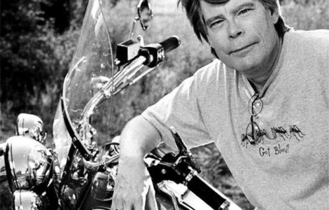  Video  Stephen King a CRITICAT ecranizarea romanului "The Shining"