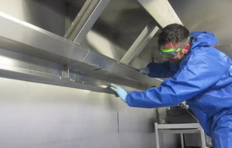 Importanța și etapele procesului de curățare a sistemului de ventilație în restaurante