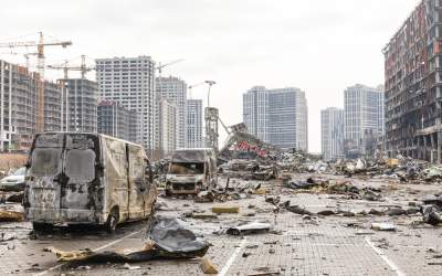 România va participa la...