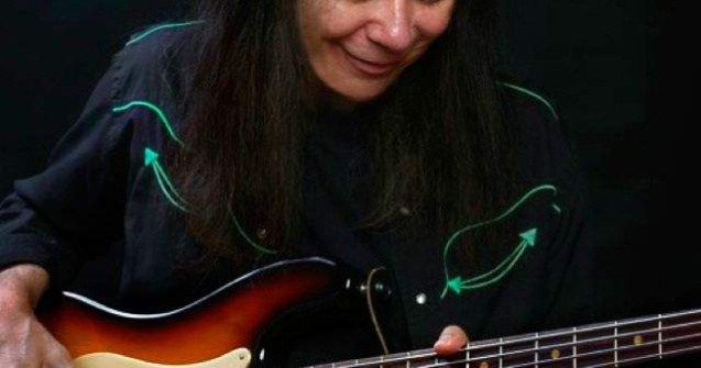 Rick Rosas, basistul lui Neil Young, a murit