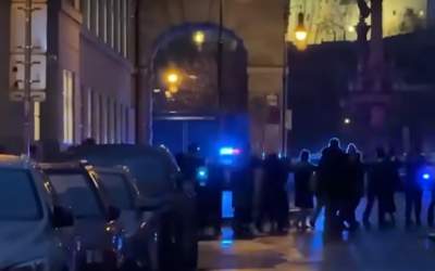 Atac armat la o universitate...