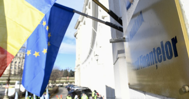 Grevă japoneză în Ministerul Finanțelor, Vamă și ANAF. Angajații sunt nemulțumiți că nu vor primi majorarea salarială de 5%, promisă de Guvern inițial