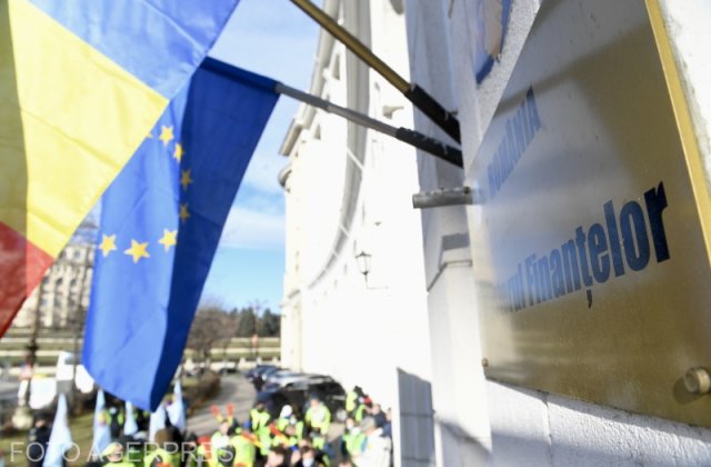 Grevă japoneză &icirc;n Ministerul Finanțelor, Vamă și ANAF. Angajații sunt nemulțumiți că nu vor primi majorarea salarială de 5%, promisă de Guvern inițial