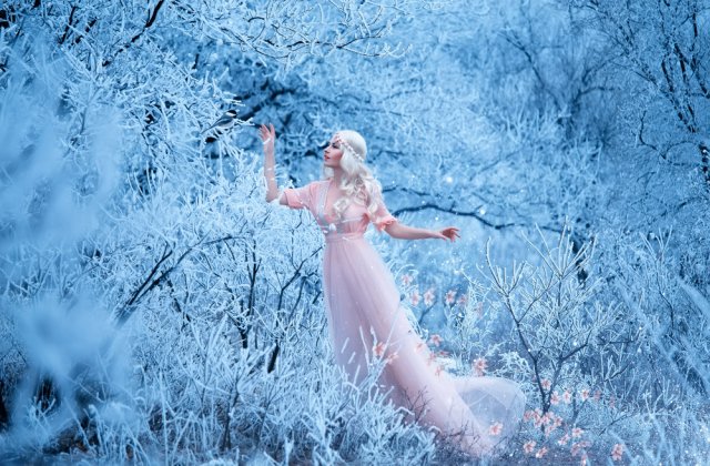 Horoscopul lunii Ianuarie 2024: Află ce &icirc;ți rezervă astrele &icirc;n această lună!