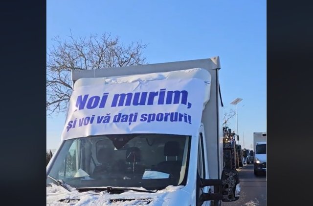Fermierii și transportatorii continuă să protesteze