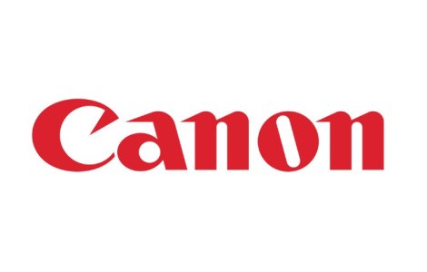Canon ocupă locul cinci în topul companiilor care au obţinut cele mai multe patente în SUA şi locul întâi în topul companiilor japoneze, menţinându-şi poziţia în top 5 timp de 38 de ani consecutivi