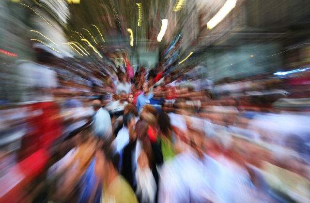 Cele mai banale obiceiuri zilnice care NE FAC RAU