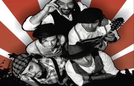 Sarpele Roz & White Mahala prezinta lansarea albumului Cocoselu'