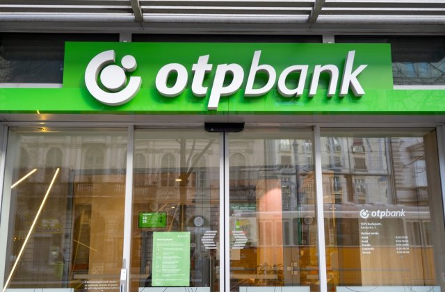 Cea mai mare bancă din Rom&acirc;nia este pe cale să cumpere OTP Bank. Afacerea este evaluată la 350 de milioane de euro 