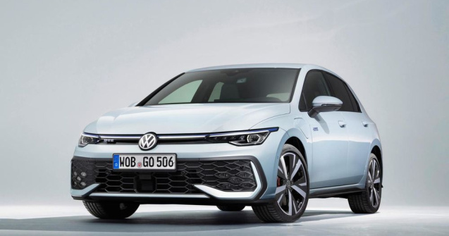 OFICIAL: Acesta este noul Volkswagen Golf 8 facelift