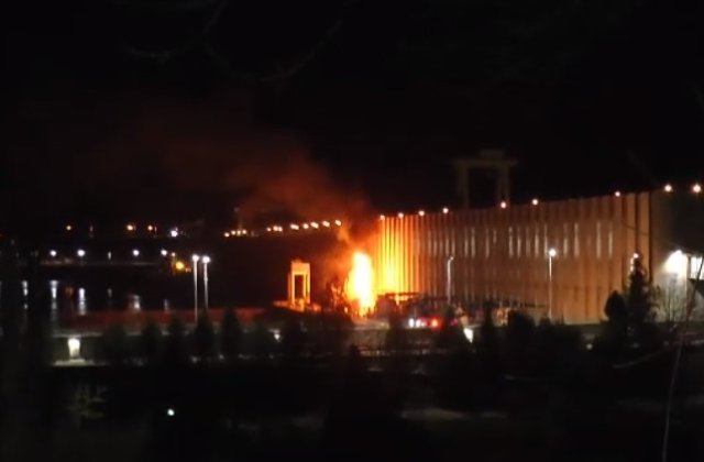 Anchetă după incendiul de la Hidrocentrala Porțile de Fier 1. A fost pericol de explozie VIDEO
