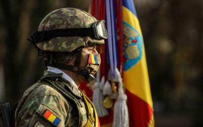 Cu cât este plătit serviciul...