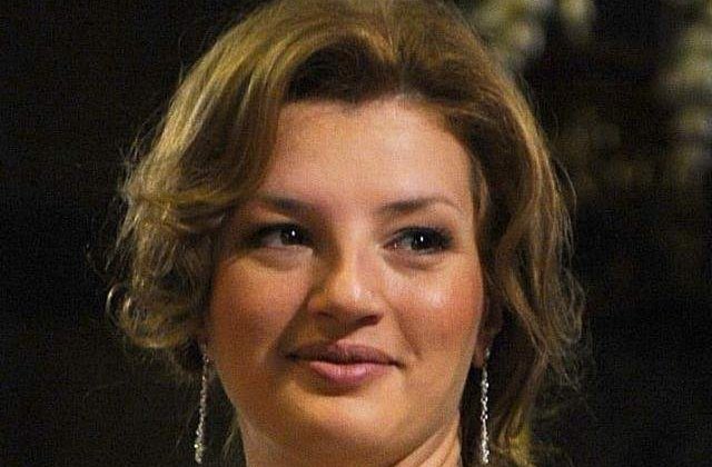 Ioana Basescu, fiica cea mare a presedintelui, a nascut un baietel