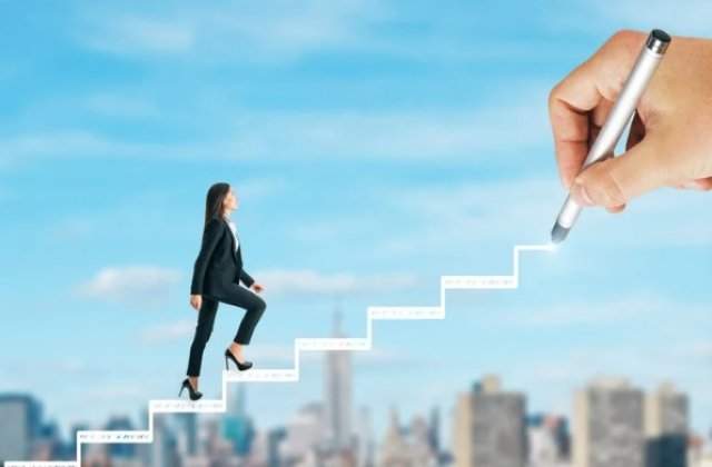 Secretele succesului: Ce calități au femeile de carieră și cum gestionează echilibrul &icirc;ntre viața profesională și cea personală