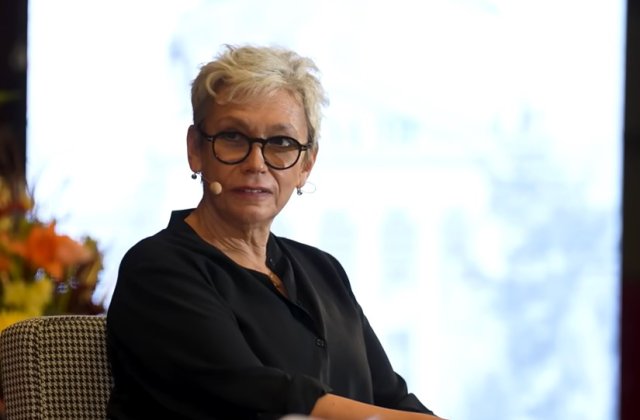 Oana Pellea recunoaște că a ascultat melodia Macarena a Erikăi Isac: Am rezistat 30 de secunde, m-am lămurit