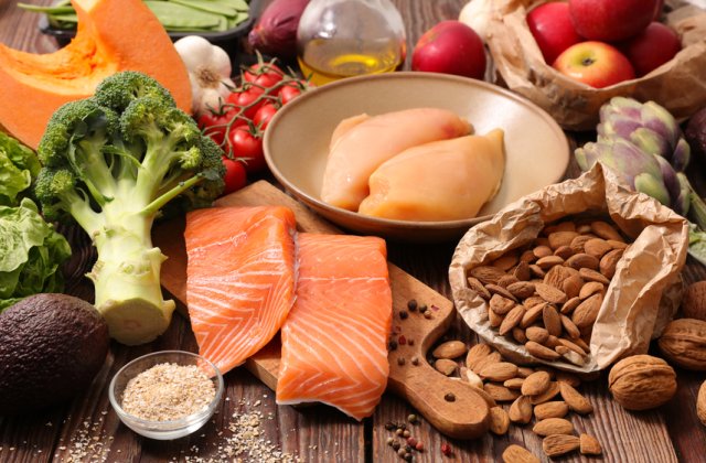 Meniu pentru o viață sănătoasă: care sunt cele mai bune alegeri alimentare pentru un trup și o minte sănătoasă