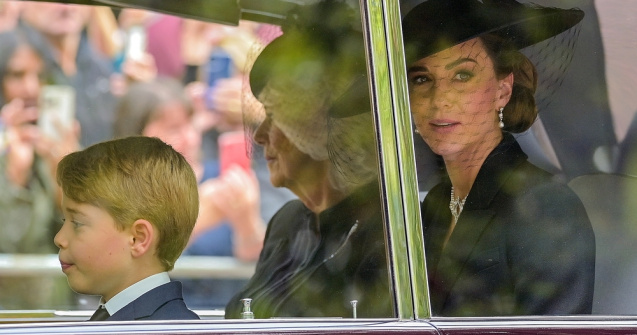 Noi informații despre starea de sănătate a lui Kate Middleton. Când va reveni la îndatoririle regale