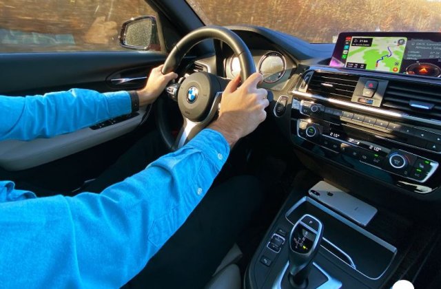 3 sfaturi pentru alegerea celei mai bune folii de display pentru mașina ta