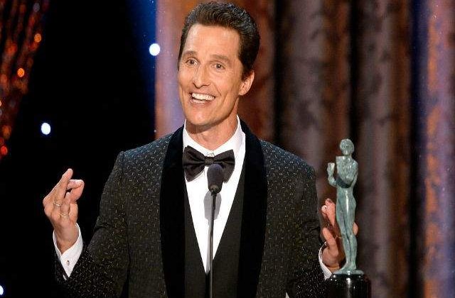 Matthew McConaughey a primit o stea pe Walk of Fame