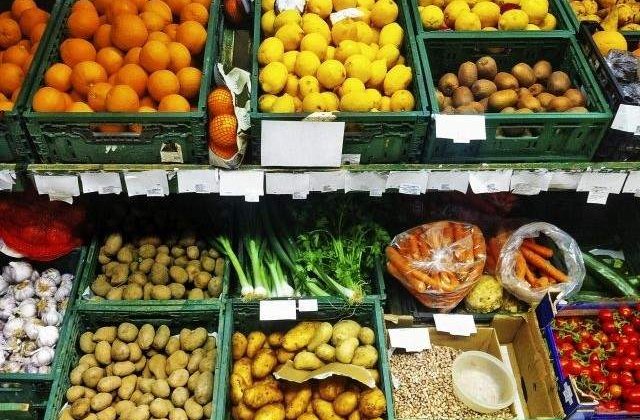 Studiu: Dieta mediteraneana combate obezitatea