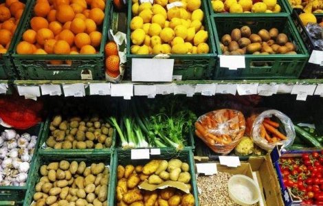 Studiu: Dieta mediteraneana combate obezitatea