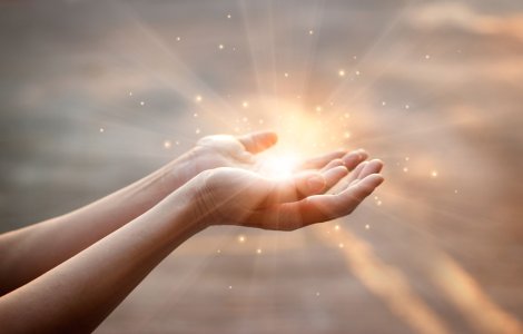 Drumul către eliberare: Cum să îți înfrângi viciile și să îți găsești libertatea interioară