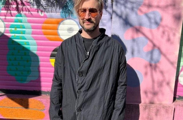 Alex Dobrescu șochează din nou! Unde a aruncat cenușa mamei sale