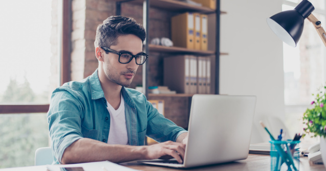 Cum să iei cele mai bune decizii atunci când investești pe piețele financiare