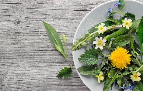 Cum să îți detoxifiezi organismul în mod natural primăvara