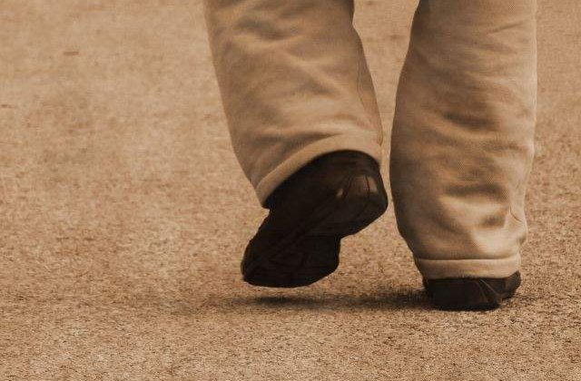 TOP 8 beneficii INCREDIBILE ale mersului pe jos