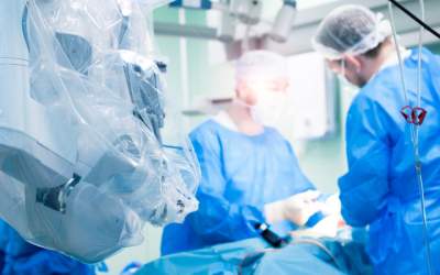 Robotul Brainlab Loop‑X &amp;...