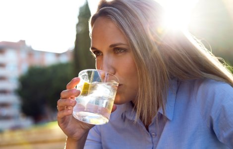 7 modalități de a-ți păstra energia în sezonul cald