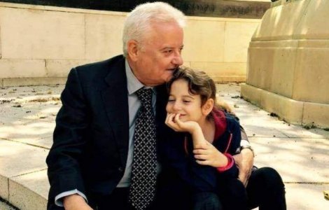 IRINA COLUMBEANU ȘI-A SCOS TATĂL LA RESTAURANT! RAMONA GABOR I-A ÎNSOȚIT, IAR IMAGINILE AU AJUNS RAPID ÎN PRESĂ