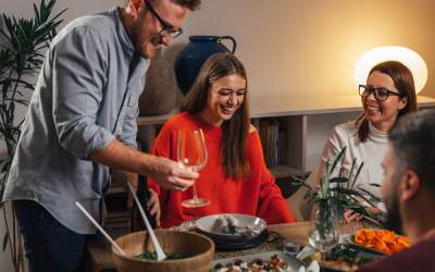 Reguli de etichetă la mesele...