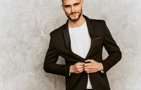Garderoba bărbatului modern: piesele esențiale pentru un stil impecabil
