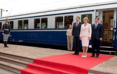 Sinaia-Bucuresti, drumul simbolic al familiei regale, de Ziua Nationala a Romaniei