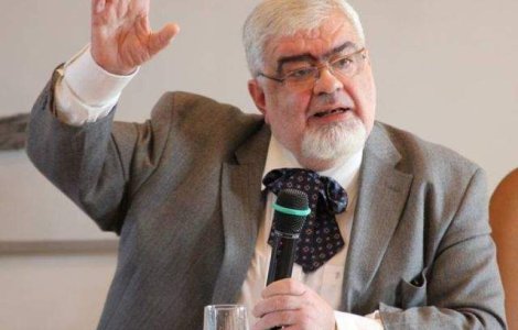 Andrei Plesu va fi "librar pentru o zi"