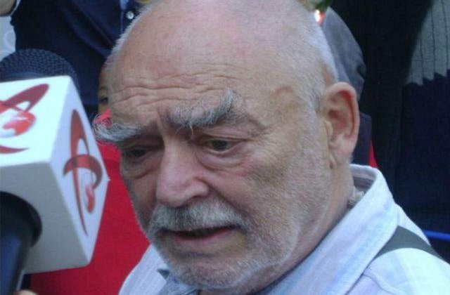 Mircea Albulescu, internat de URGENTA, dupa ce a acuzat dureri in piept