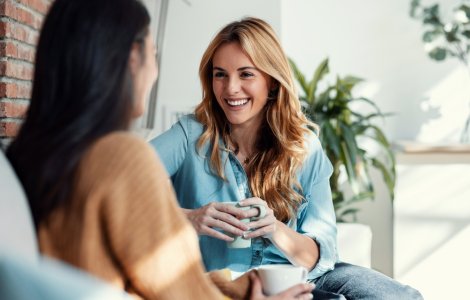 Cum să legi noi prietenii ca adult