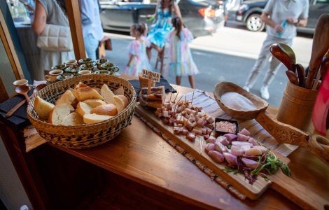 Descoperă noul magazin din București cu produse unice din carne artizanală