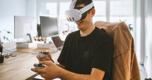 Cum AI și tehnologia schimbă radical mediul de muncă