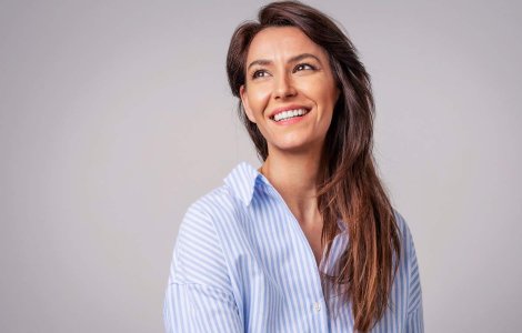 Bracketi sau Alignere? Află ce tratament ortodontic ți se potrivește!