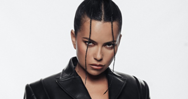 INNA a uimit pe toată lumea la Grand Prix-ul Formula 1 din Olanda!