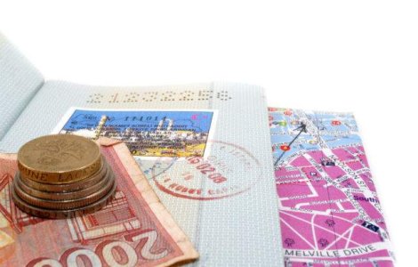Agentii care au legaturi cu mafia rusa fac trafic cu pasapoarte europene
